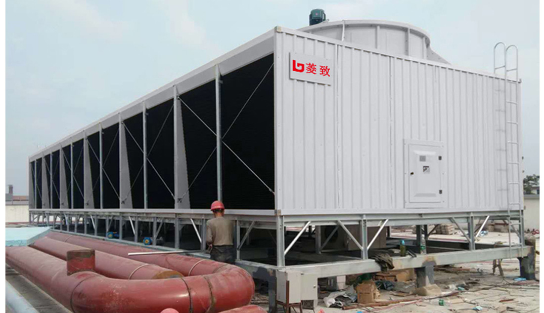 方形橫流玻璃鋼冷卻塔現(xiàn)場(chǎng)安裝